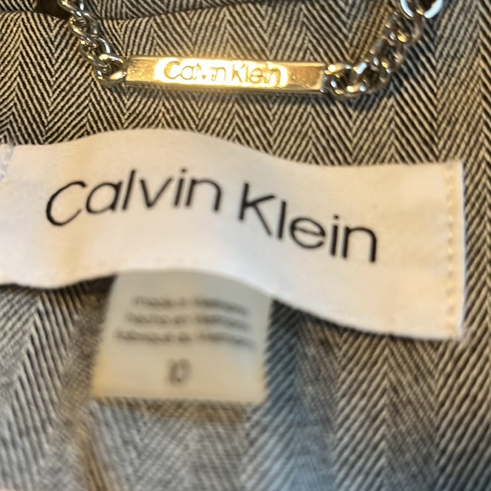 Women’s Chic Menswear-inspired Calvin Klein’s Jacket - Picture 4 of 4